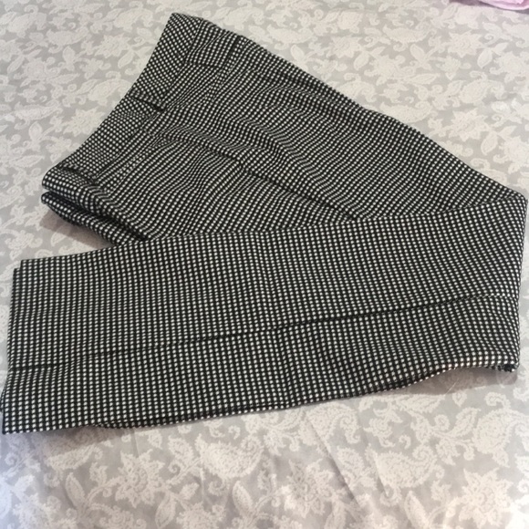 Pants - Picture 5 of 6